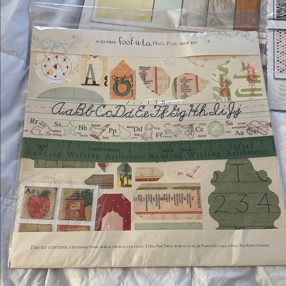 10 LBS shipped Scrapbook paper assorted packs, including Disney and glitter - Picture 6 of 10